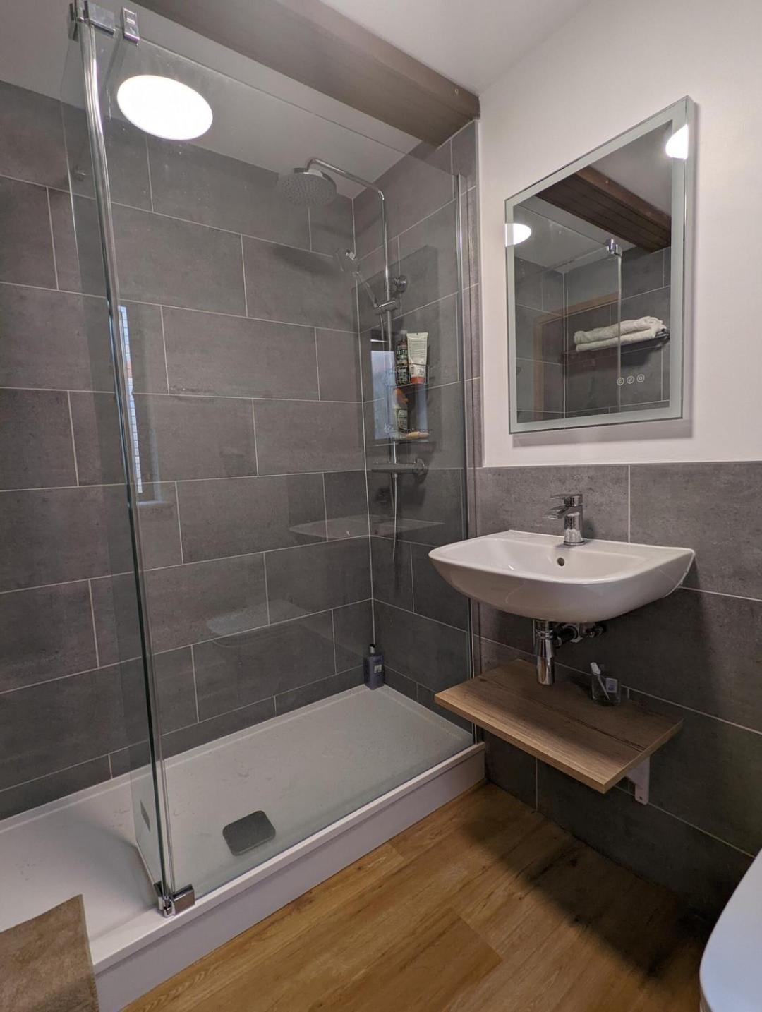 New Bright And Sunny Flat In Oxford City Centre מראה חיצוני תמונה