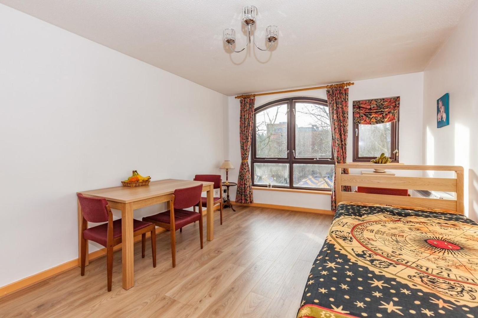 New Bright And Sunny Flat In Oxford City Centre מראה חיצוני תמונה